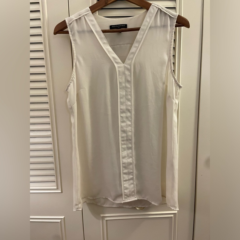 Banana Republic, white blouse, size small